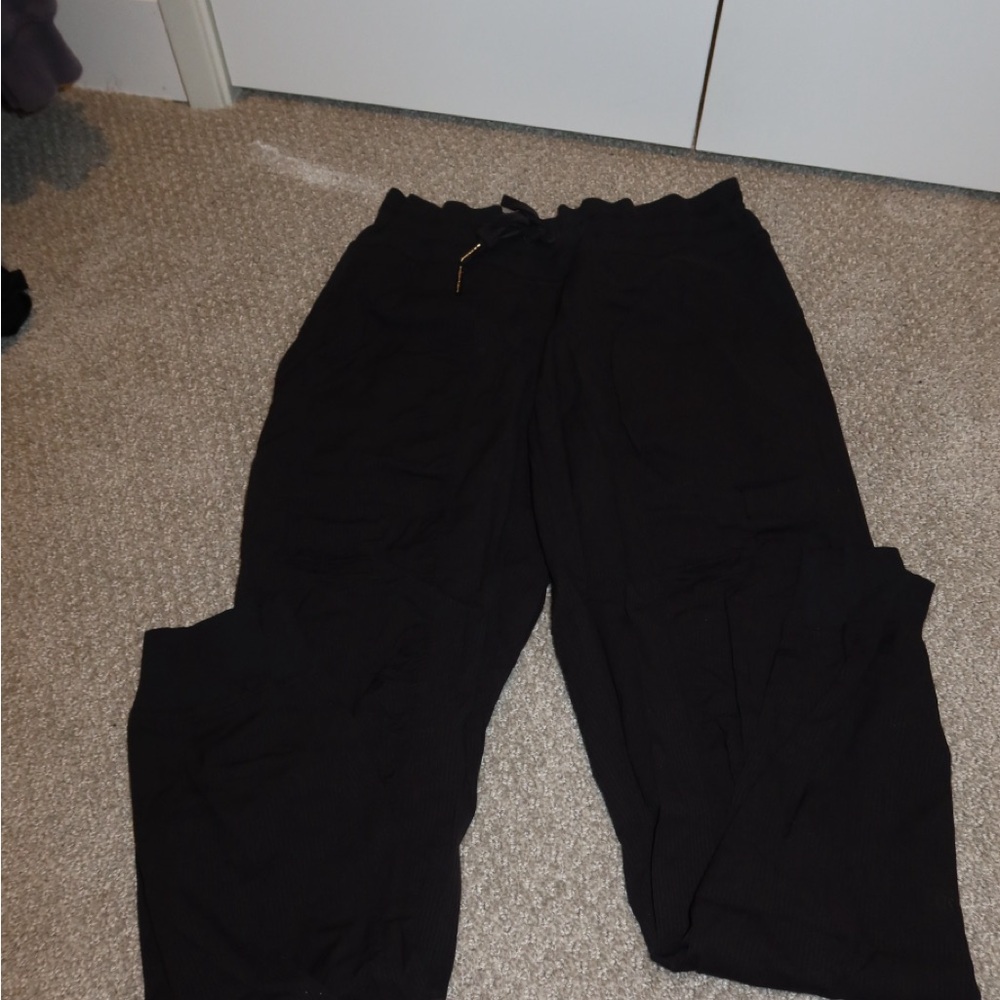 Lululemon dance studio joggers black size 8